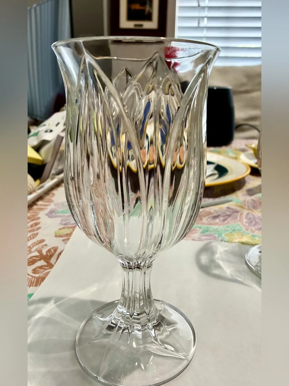 Vintage French Crystal Tulip Water Goblet Set of4. Raised fluted leaf. 14 oz. EC